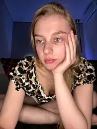 freiiaflower stripchat stream image