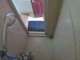 voyeurcam-baileybase-shower camsoda stream image