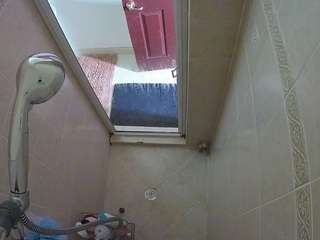 voyeurcam-baileybase-shower camsoda stream image