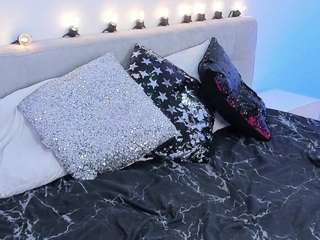 madelanecoote camsoda stream image