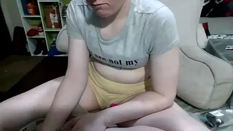 AverageRose stripchat stream image