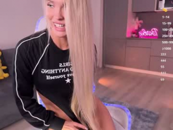 blush_mikki chaturbate stream image