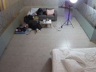 voyeurcam-jb-office-2 camsoda stream image