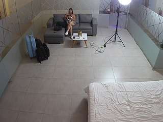 voyeurcam-jb-office-2 camsoda stream image