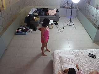 voyeurcam-jb-office-2 camsoda stream image