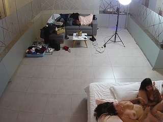 voyeurcam-jb-office-2 camsoda stream image