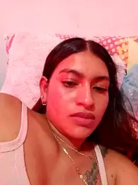 annie-19 stripchat stream image