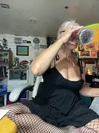 TrenaAnne stripchat stream image