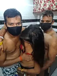 Cute_plak01 stripchat stream image