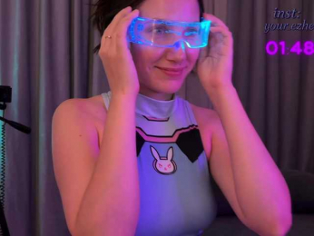 EzheVika bongacams stream image