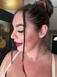 lovely_beast stripchat stream image