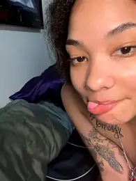 tastylolaaa stripchat stream image