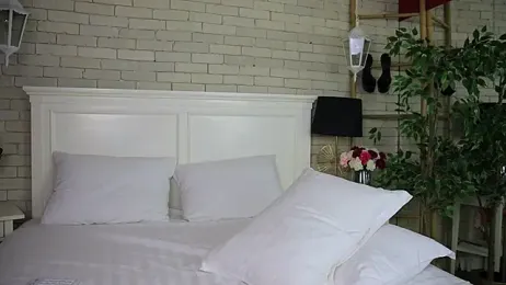 EmillyBronte stripchat stream image