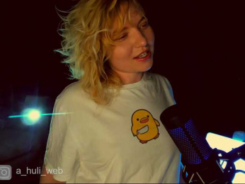 A-Huli bongacams stream image