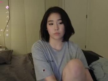 ki_mi chaturbate stream image