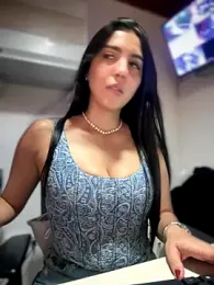 Sofia_Collins- stripchat stream image