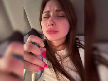 Girls-Leia bongacams stream image