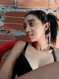 Zoe_Sweett18 stripchat stream image