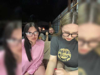 SladenkieVmeste bongacams stream image