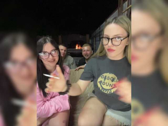 SladenkieVmeste bongacams stream image