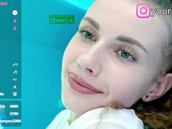 VikkiExtraCheese bongacams stream image