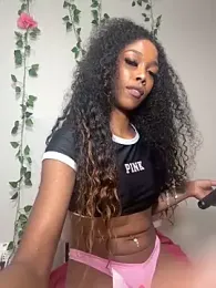 mismialove stripchat stream image