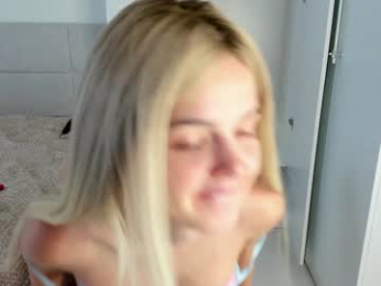 yesonee chaturbate stream image