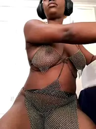 LuciousLips96 stripchat stream image