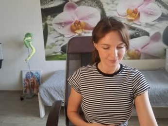 jennycutey chaturbate stream image