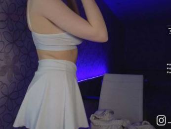 fymryn bongacams stream image
