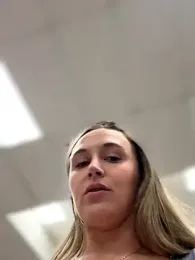 lunagirl13 stripchat stream image