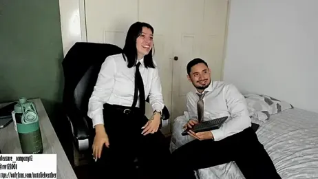 pleasurecompany3 stripchat stream image