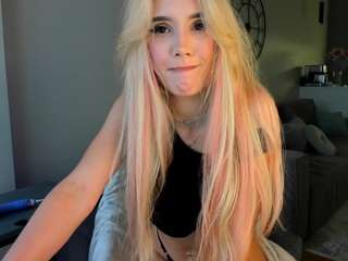 bella-sweeet camsoda stream image