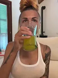 kylie_blck stripchat stream image