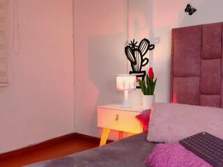 Alma Queen flirt4free stream image