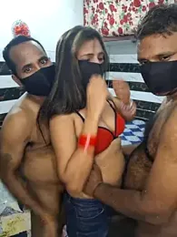 Cute_plak01 stripchat stream image