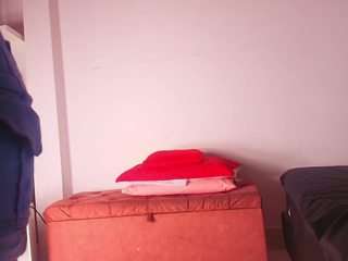 mssbombom camsoda stream image