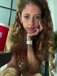 alana15 stripchat stream image