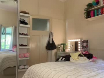 cuddlymoana chaturbate stream image