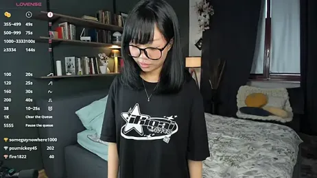 HinataBrooks stripchat stream image