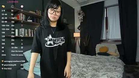 HinataBrooks stripchat stream image