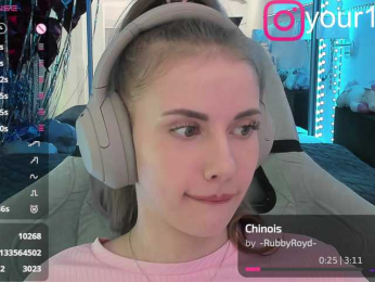VikkiExtraCheese bongacams stream image