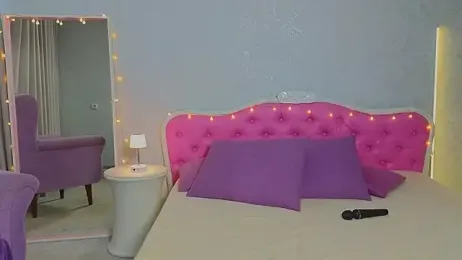 Ariana_Petite stripchat stream image