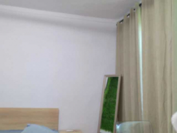 EmilyxJames bongacams stream image