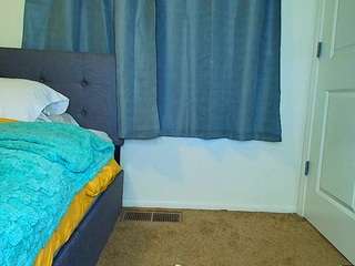 tighttinymilf camsoda stream image