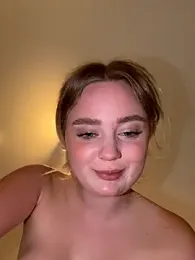 CherryEmmy stripchat stream image