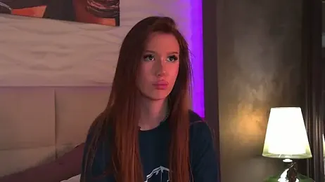 DianaGlow stripchat stream image