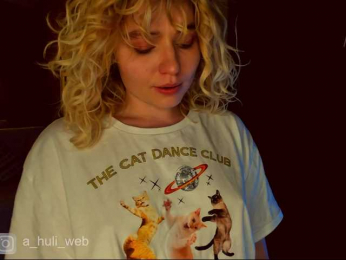 A-Huli bongacams stream image