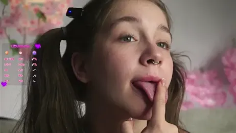 AmiLewis stripchat stream image