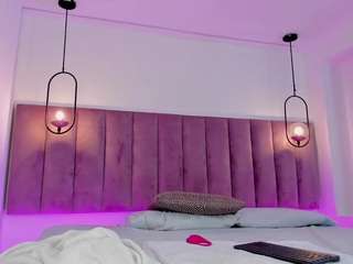 dulce-small camsoda stream image